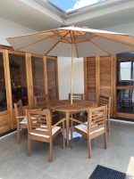 Conjunto Mesa E 4 Cadeiras Madeira Munik Furo Para Ombrelone